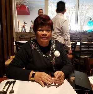 Meet your Posher, Geneva a